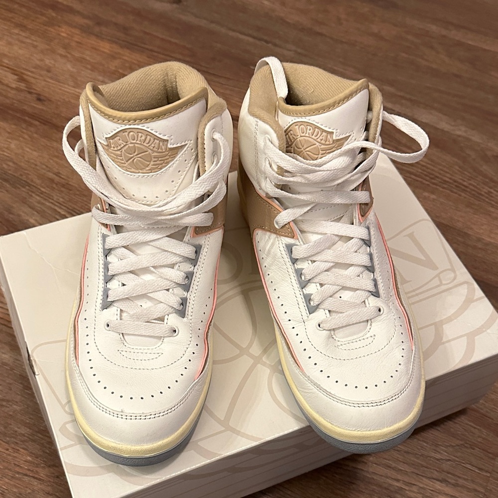 Air Jordan 2 Retro